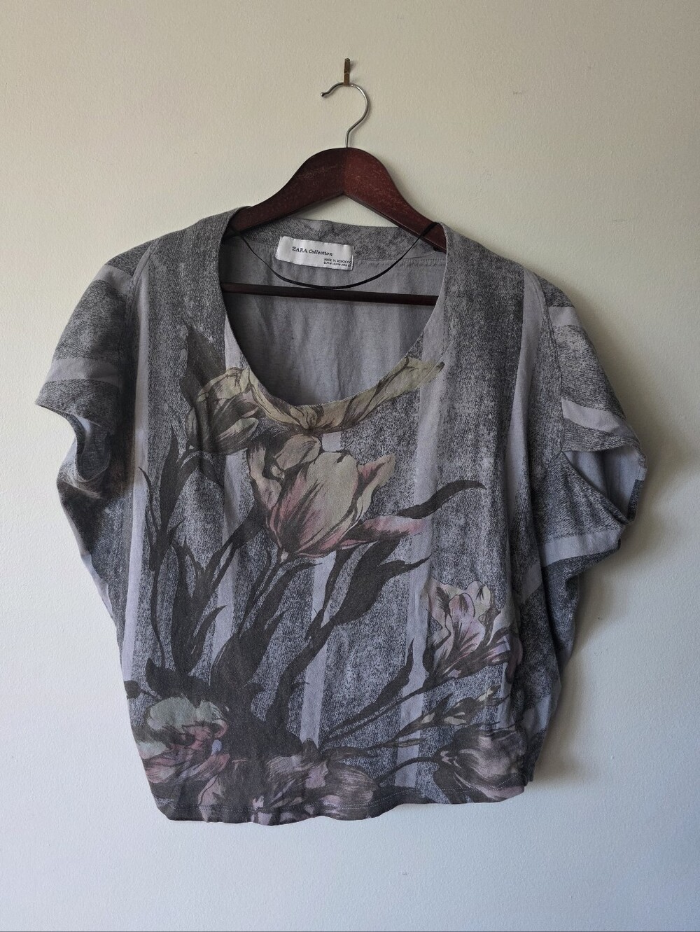 Zara Collection Vintage Floral Dolman Sleeve Crop Top